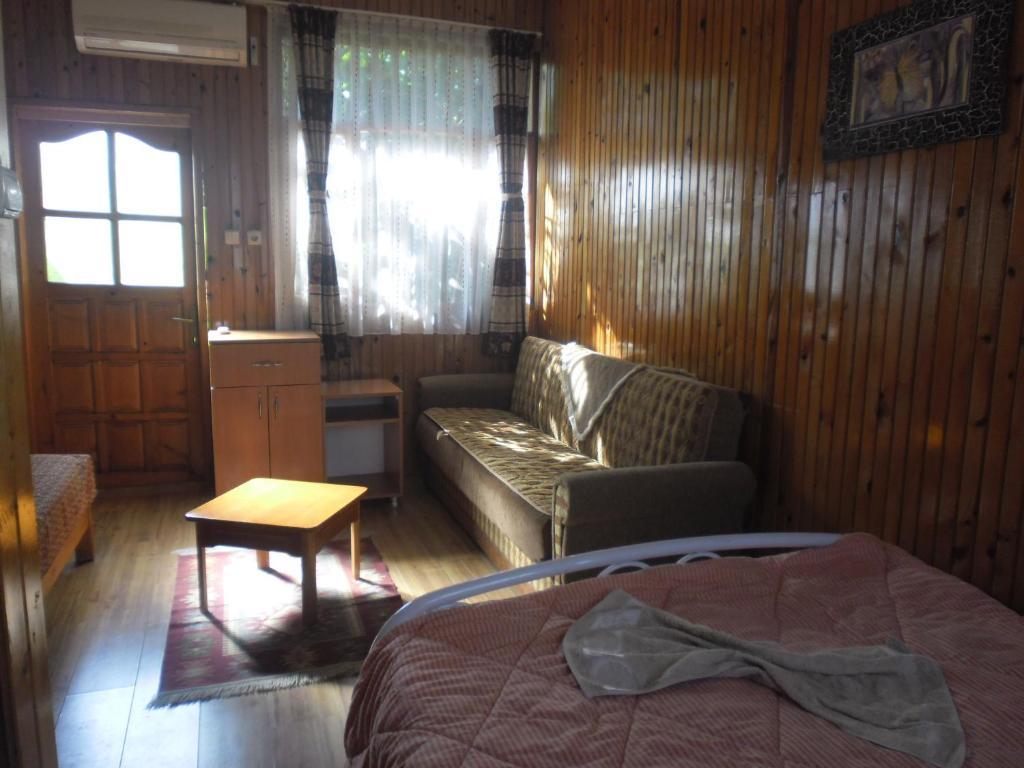 Lazer Pension Antalya Rom bilde